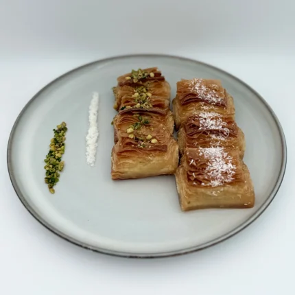 باقلوا هزارلا